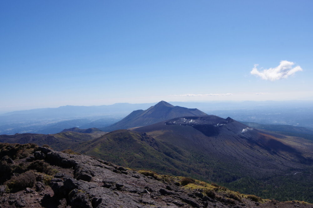 霧島山（新燃岳）の噴火警戒レベルが3に引き上げられました - 霧島